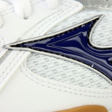 美津濃MIZUNO 乒乓球運(yùn)動(dòng)鞋 81GA163027