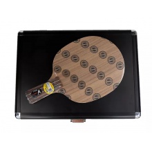 斯帝卡STIGA許昕紀(jì)念底版乒乓底板 斯蒂卡禮盒包裝內(nèi)贈斯帝卡三星乒乓球三顆 與及強純木結(jié)構(gòu)相同斯帝卡專業(yè)底板