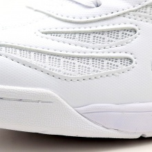 斯帝卡Stiga CS-9611 專業(yè)乒乓球運(yùn)動(dòng)鞋 白黑色